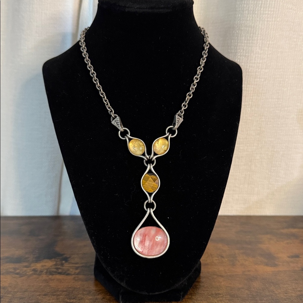 Lia Sophia retired Silver tone Moroccan Necklace